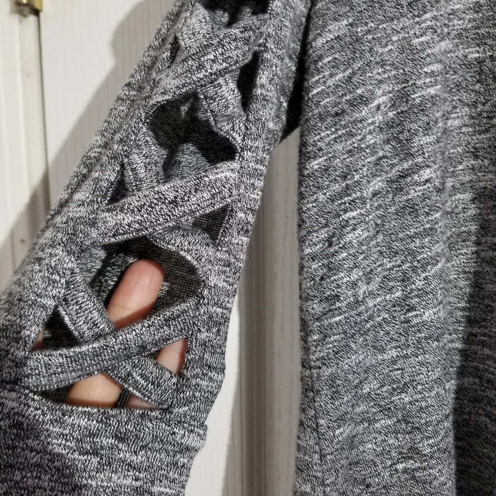 Jennifer Lopez Top - Picture 3 of 5